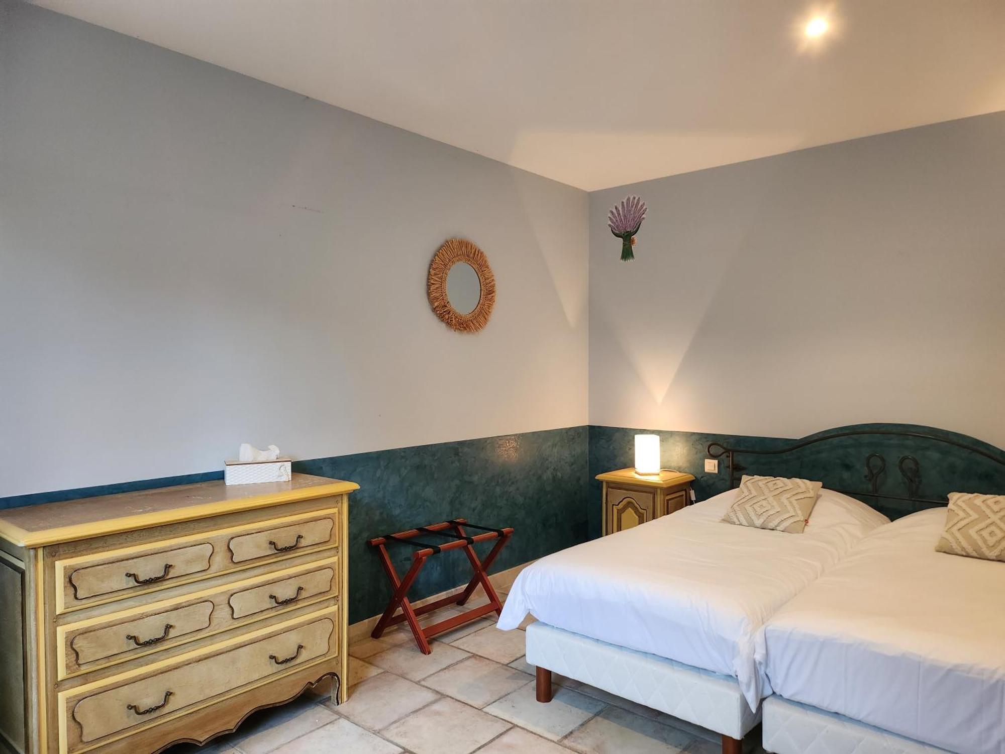 Domaine Les Gendalis Bed and Breakfast Saint-Saturnin-lès-Avignon Εξωτερικό φωτογραφία