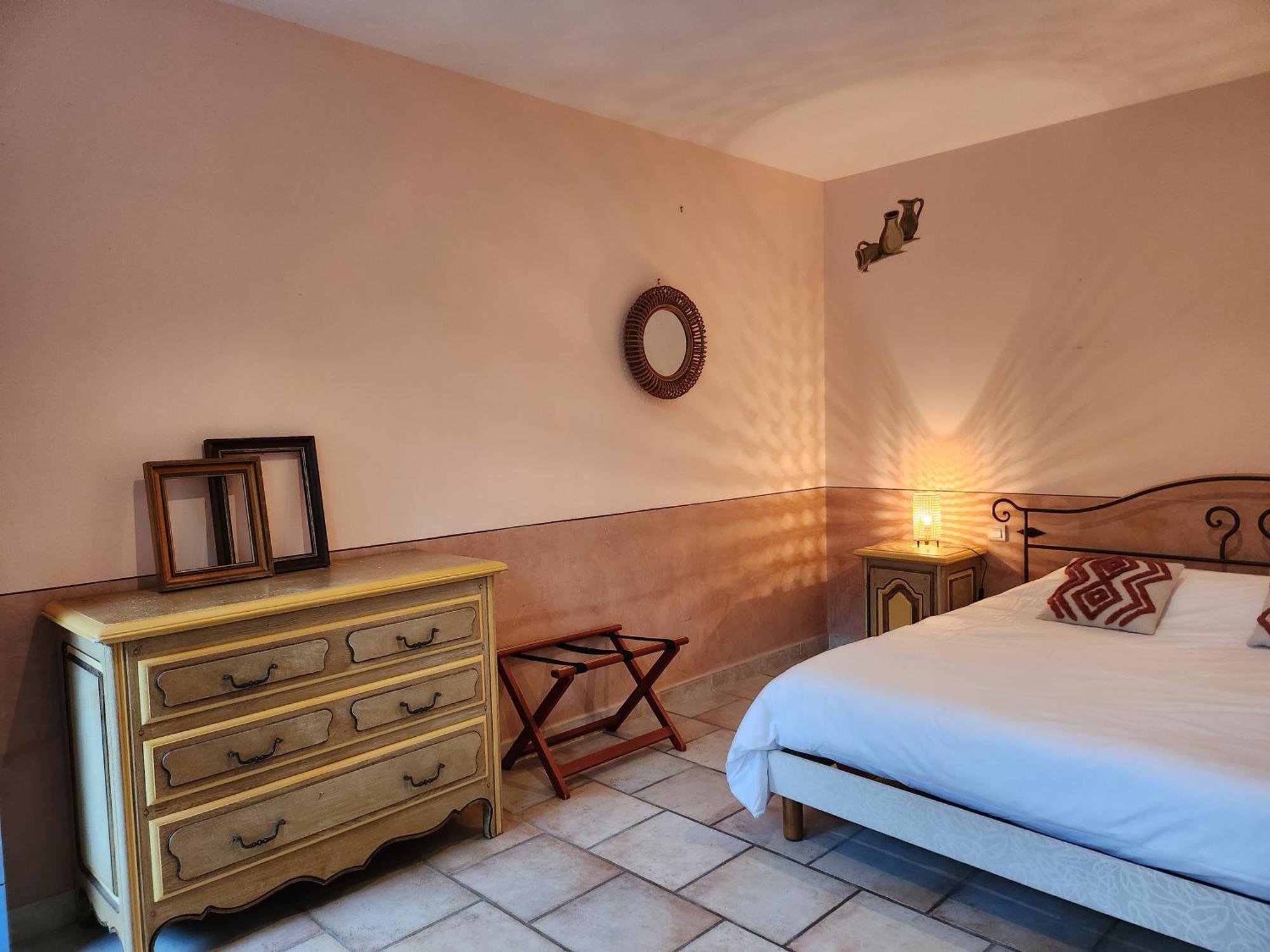 Domaine Les Gendalis Bed and Breakfast Saint-Saturnin-lès-Avignon Εξωτερικό φωτογραφία