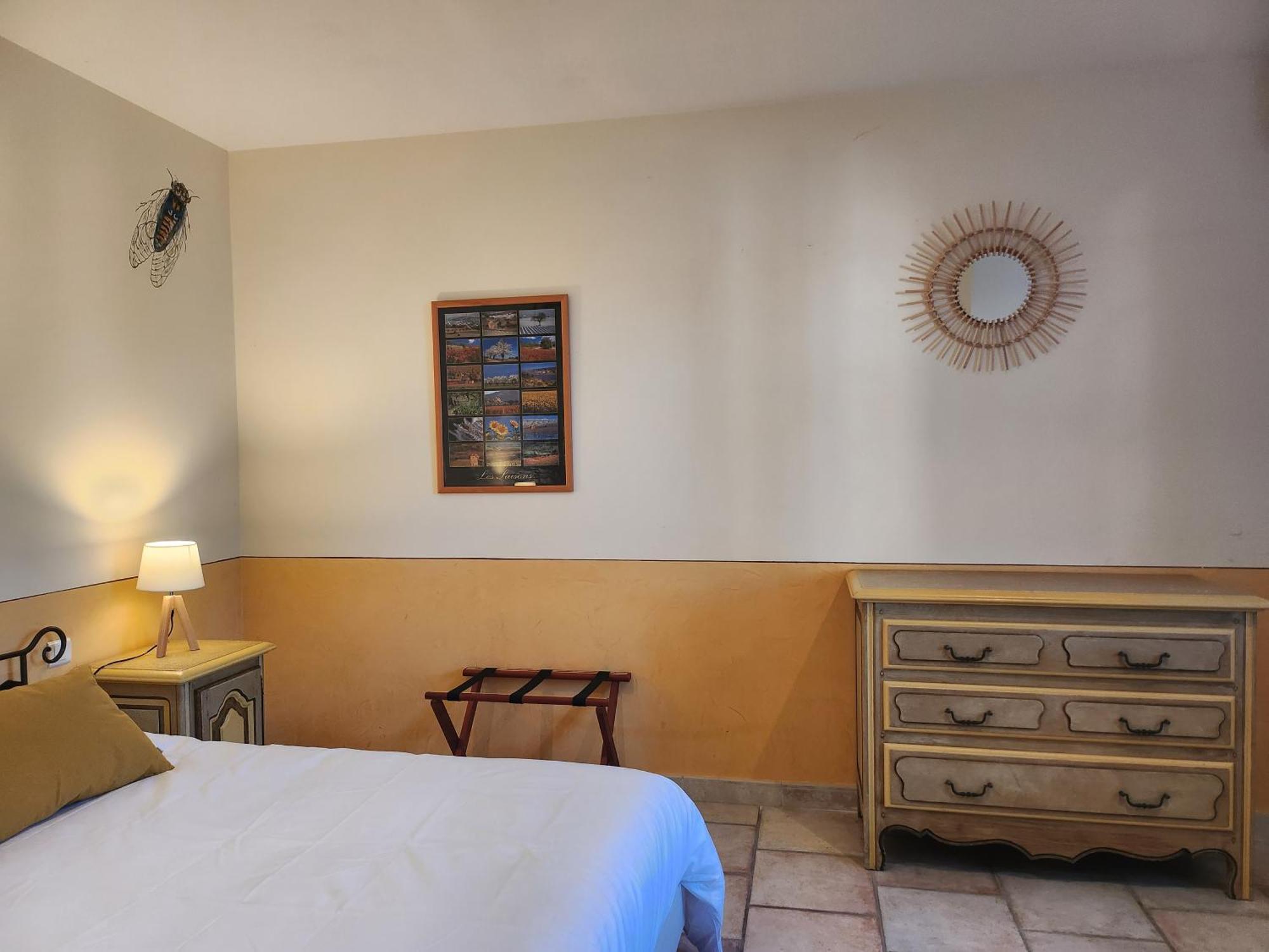 Domaine Les Gendalis Bed and Breakfast Saint-Saturnin-lès-Avignon Εξωτερικό φωτογραφία