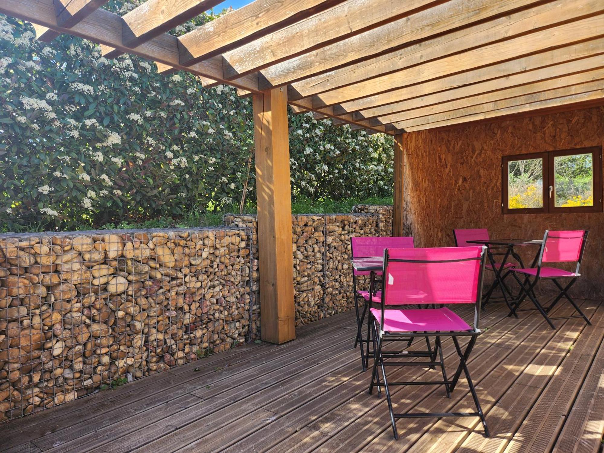 Domaine Les Gendalis Bed and Breakfast Saint-Saturnin-lès-Avignon Εξωτερικό φωτογραφία