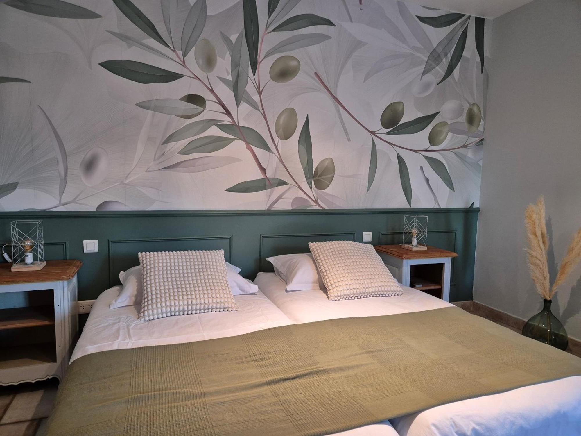 Domaine Les Gendalis Bed and Breakfast Saint-Saturnin-lès-Avignon Εξωτερικό φωτογραφία